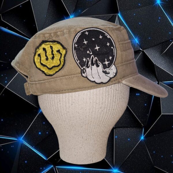 ⁦כובע קסקט - Shroom Alien⁩ – תמונה ⁦2⁩