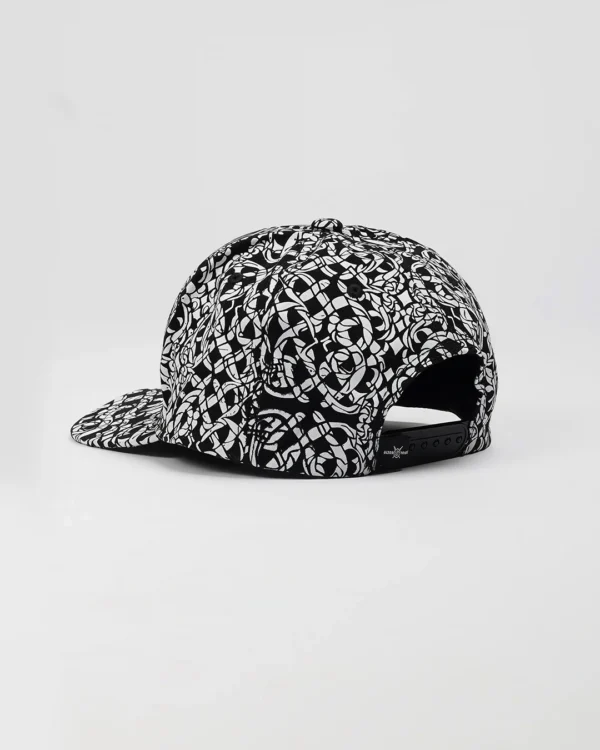 ⁦כובע קסקט - The Triquetra Snapback Cap⁩ – תמונה ⁦2⁩